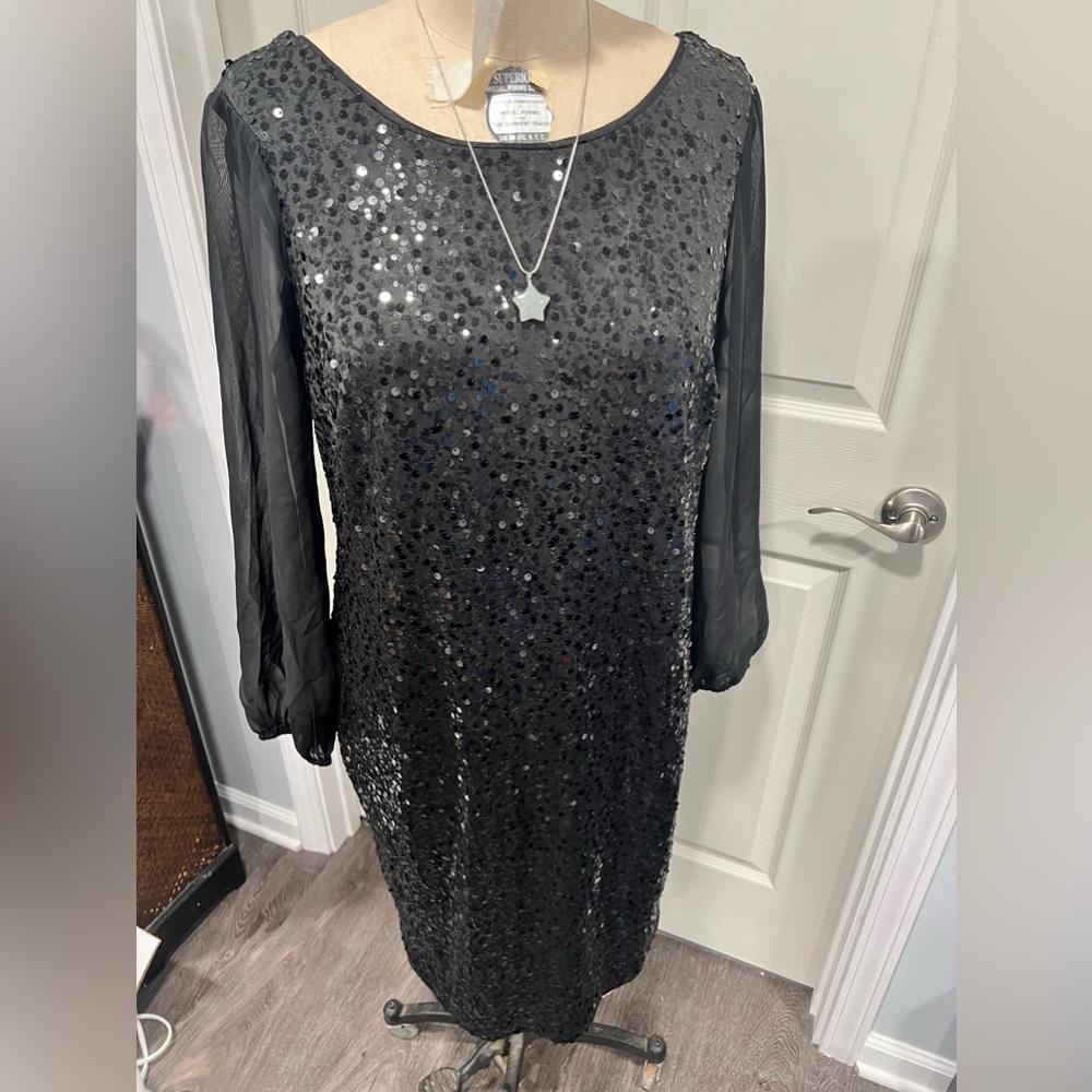 NWOT Romans women’s sequin and chiffon dress. Size 14 W.